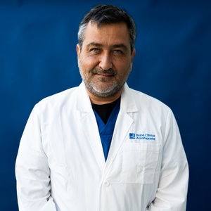 Dr. Javier Farías Gunaris