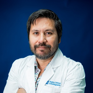 Dr. Carlos Herrera Hoyos