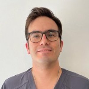 Dr. Sebastián Mundaca Ovalle