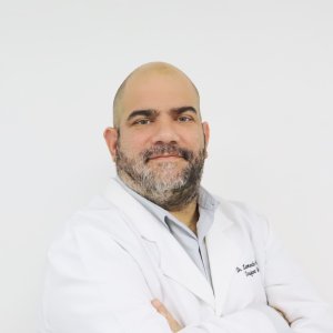 Dr. Leonardo Padron