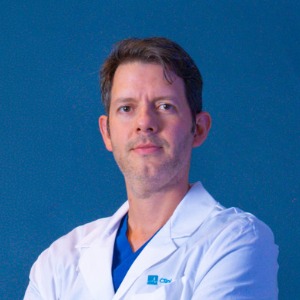 Dr(a) Luis Vieras Delnardo