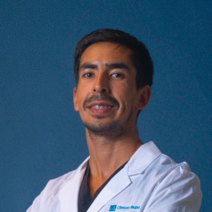 Dr(a) Sebastián Castillo Eitner