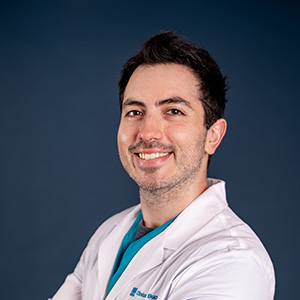 Foto de Dr. Julio Correa Sanino